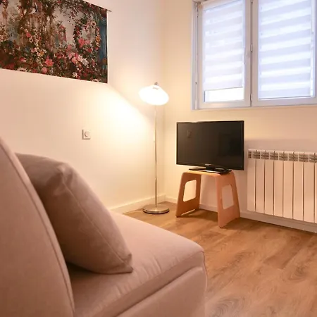 Apartmán Renove Port De Peche - 2 Personnes *